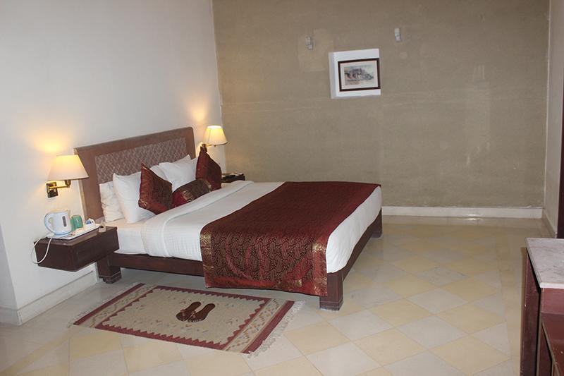 Guleria Kothi At Ganges Hotel Varanasi Exterior foto
