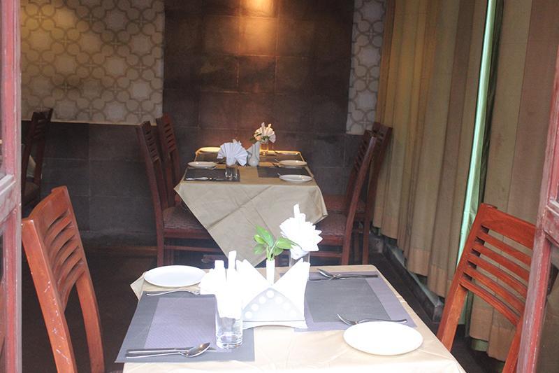 Guleria Kothi At Ganges Hotel Varanasi Exterior foto