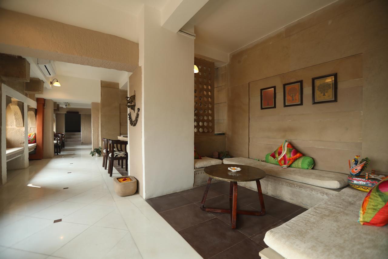 Guleria Kothi At Ganges Hotel Varanasi Exterior foto